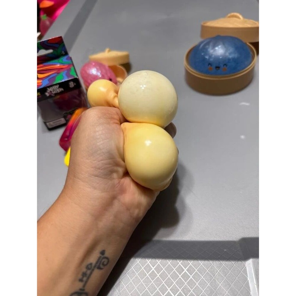 5 squishy - Picture 5 of 6